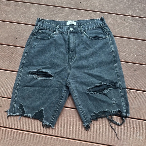 ZGY DENIM black ripped shorts $78 - Picture 2 of 8